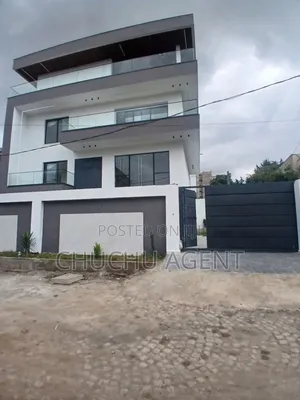 8bdrm House in Bole for sale