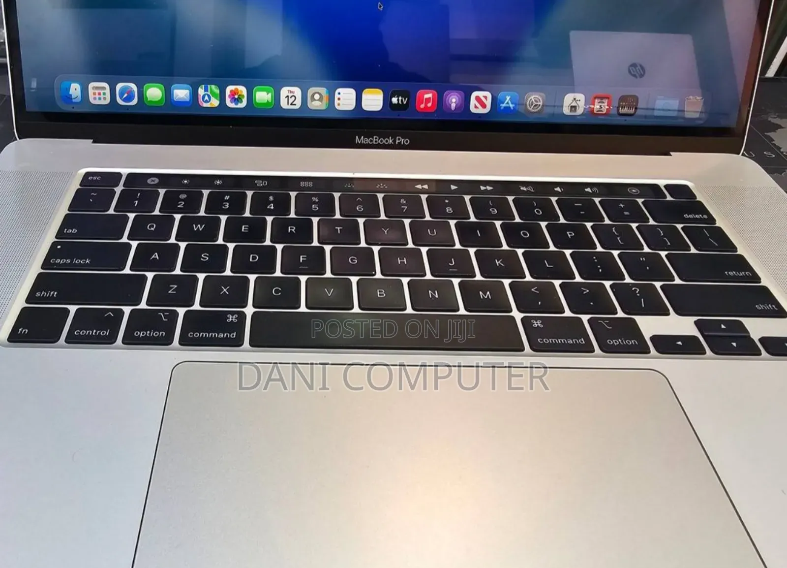 New Laptop Apple MacBook Pro 2019 16GB Intel Core i7 SSD 512GB