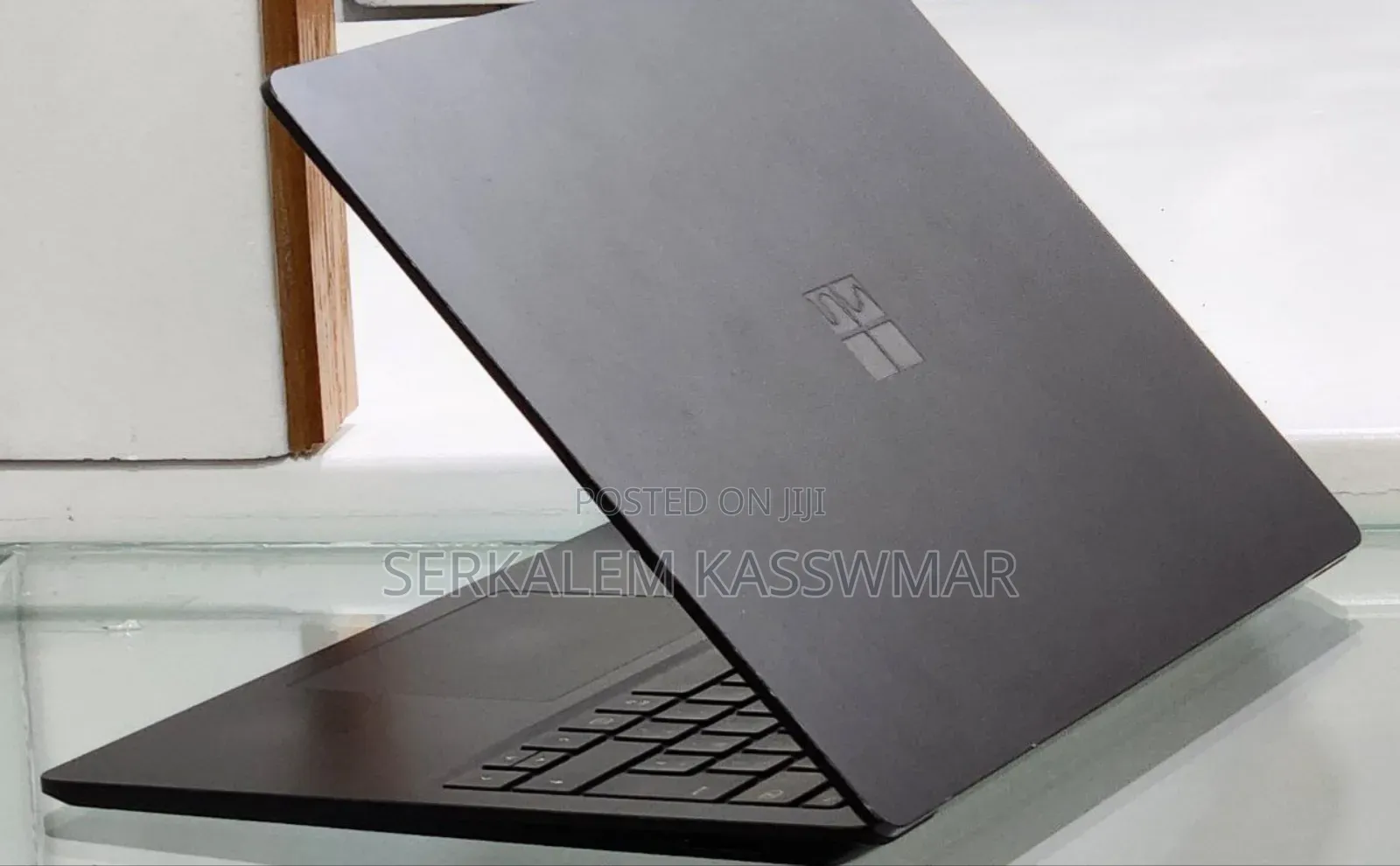 New Laptop Microsoft Surface Laptop 4 16GB Intel Core i7 SSD 512GB
