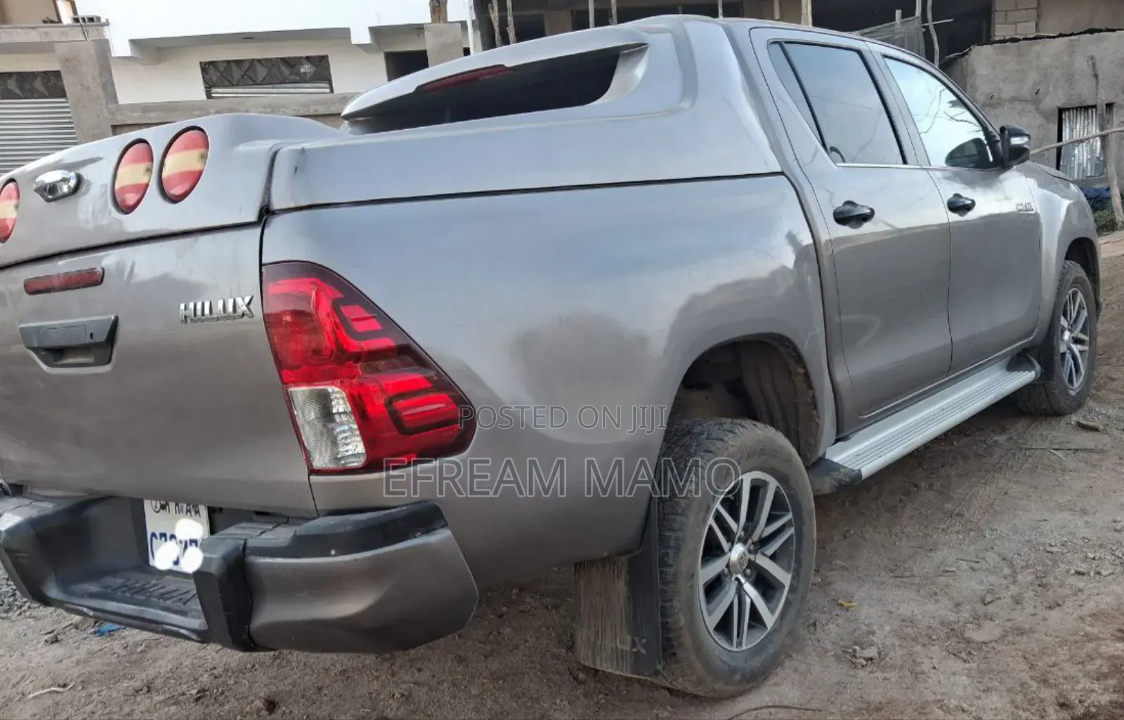 Toyota Hilux 2020 Gold