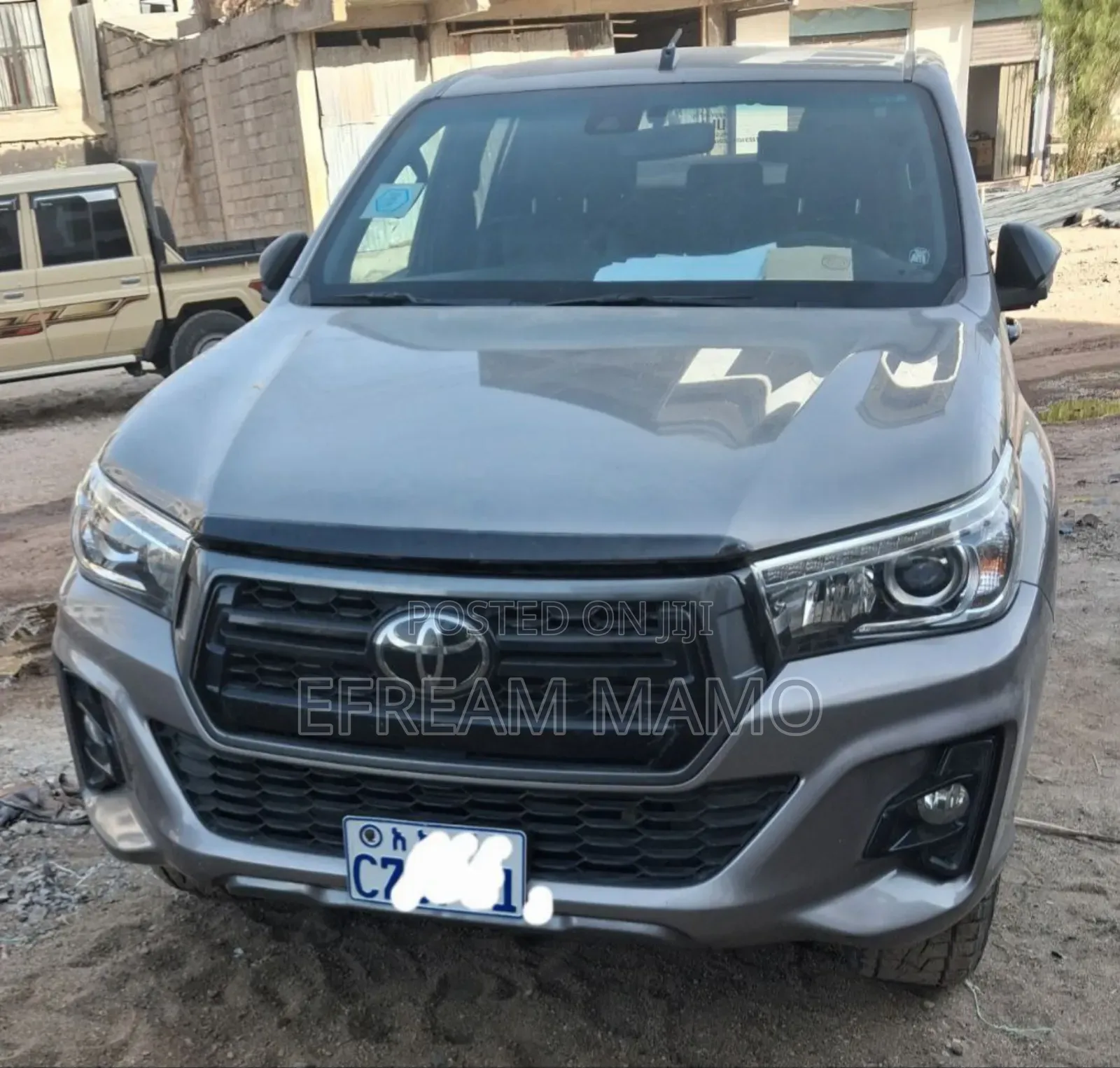 Toyota Hilux 2020 Gold