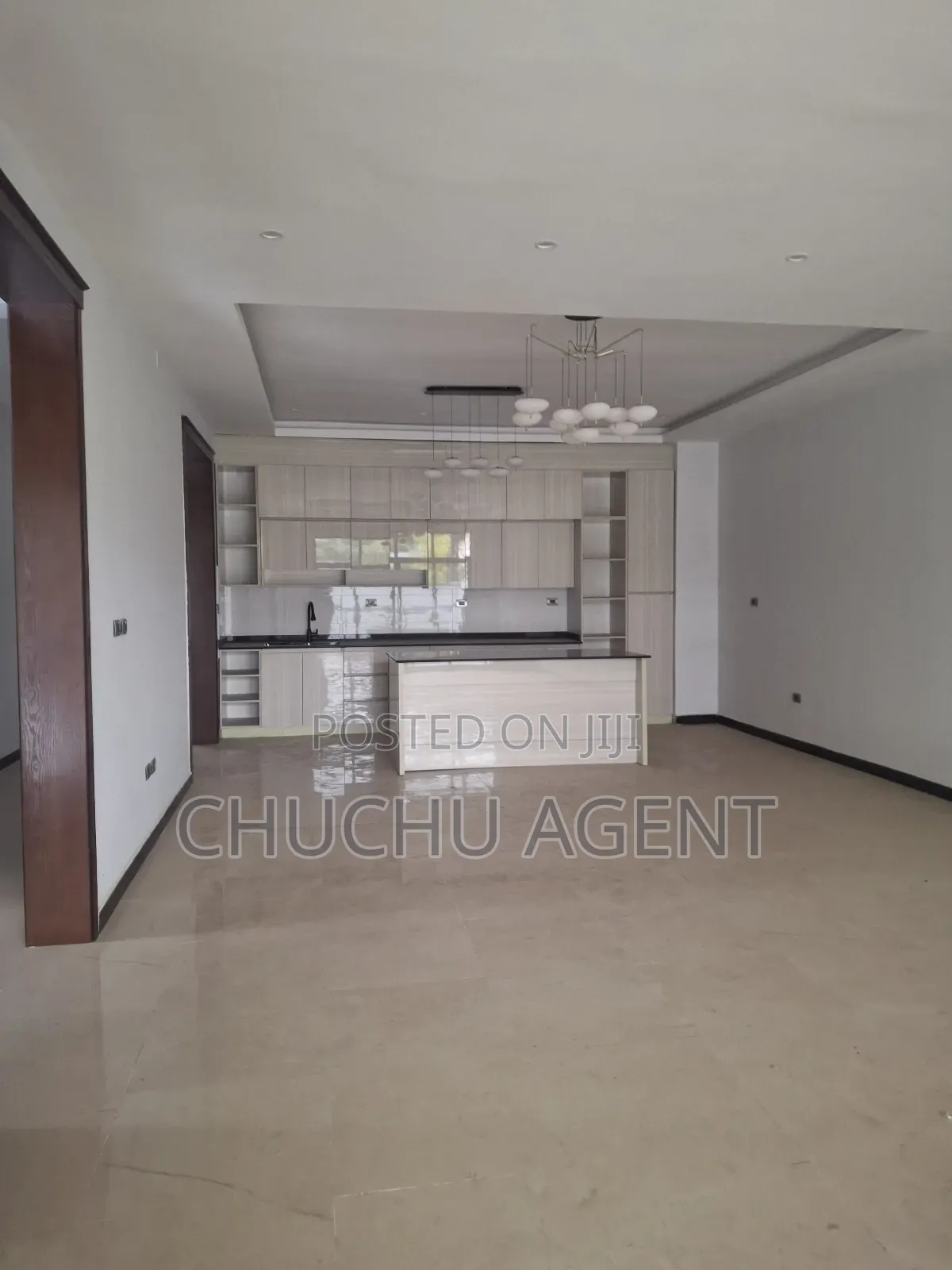7bdrm Penthouse in Bole for rent