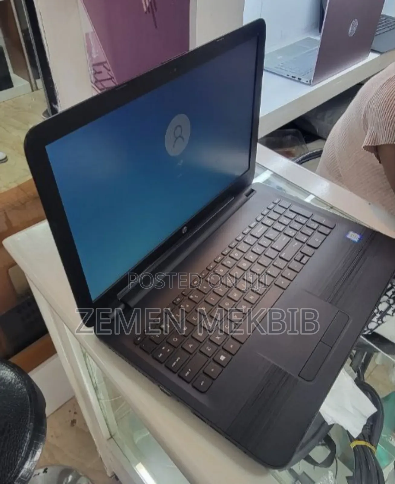 New Laptop HP Stream Notebook 8GB Intel Core i5 HDD 1T