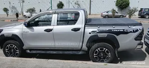 Toyota Hilux 2021 Silver