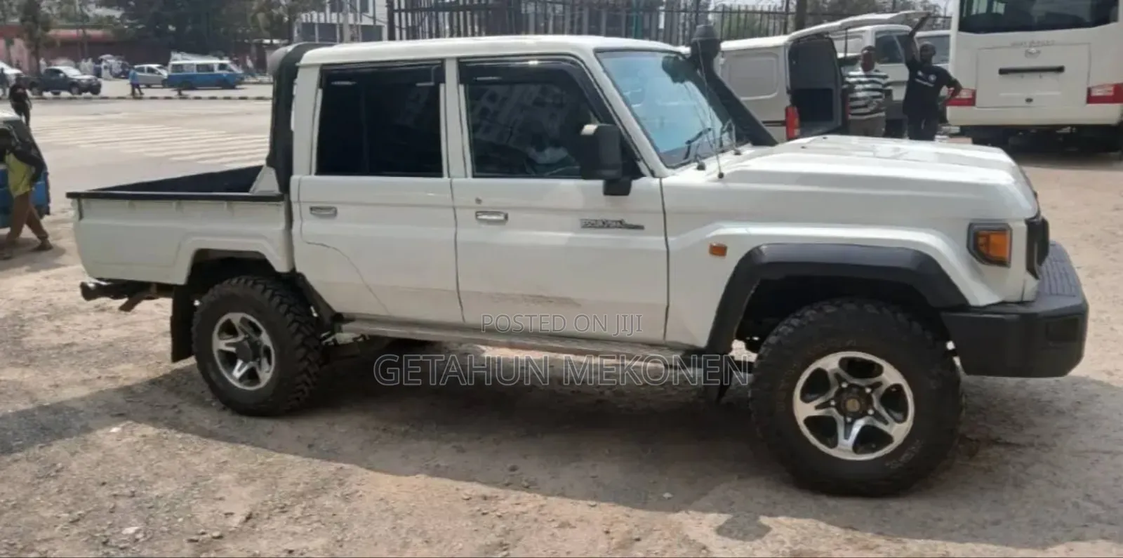 Toyota Land Cruiser 2018 White