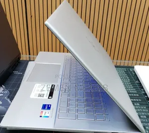 New Laptop HP 16GB Intel Core i7 SSD 512GB
