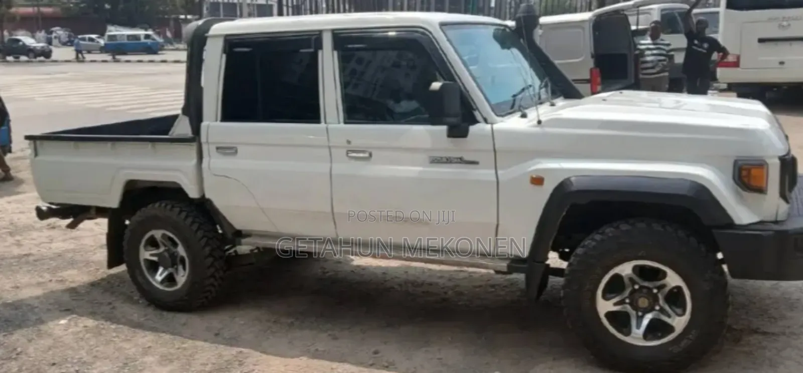 Toyota Land Cruiser 2018 White