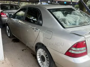 Toyota Corolla 2003 Gold