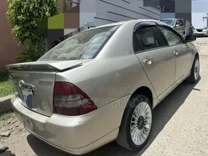 Toyota Corolla 2003 Gold