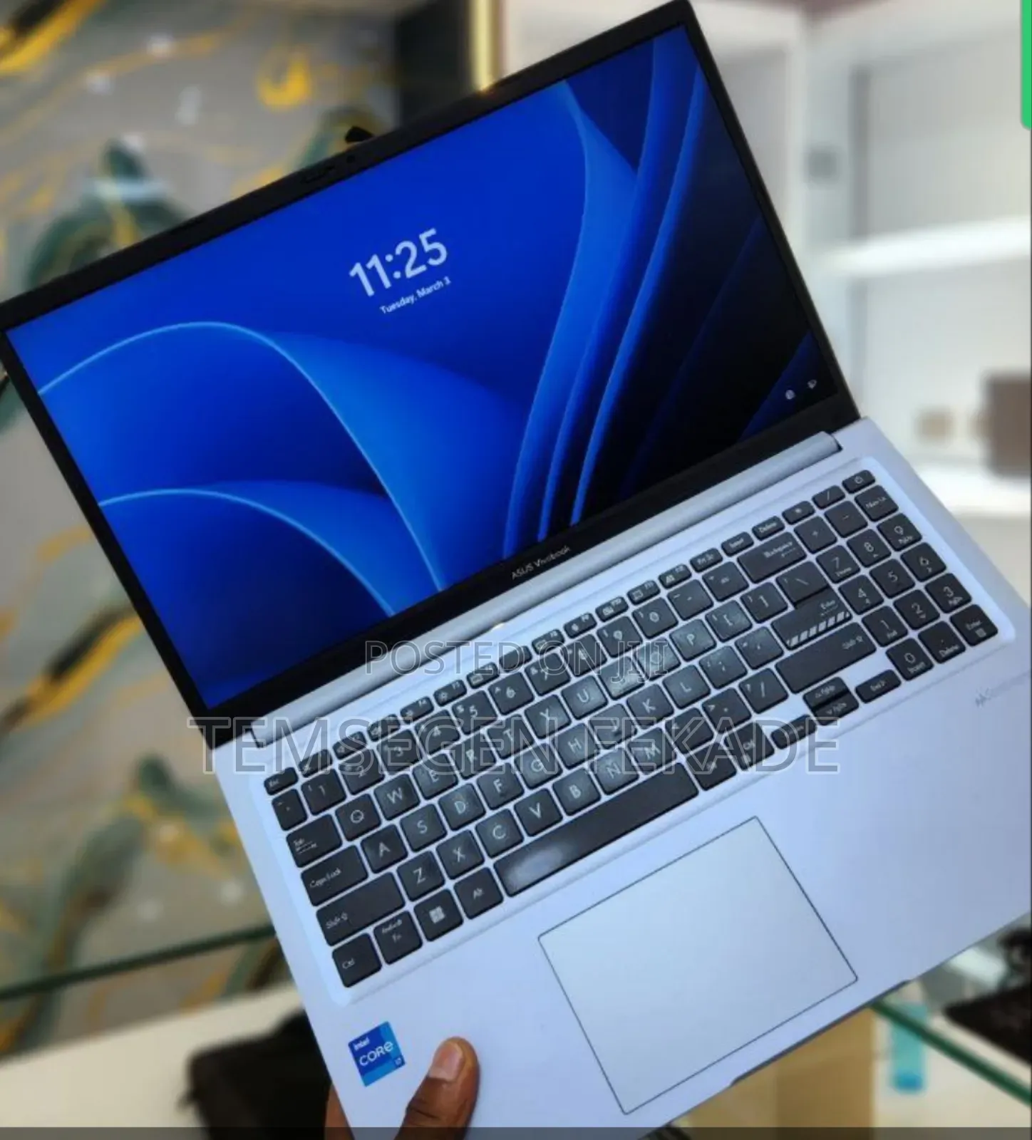 New Laptop Asus VivoBook 15 X505BA 16GB Intel Core i7 SSD 512GB