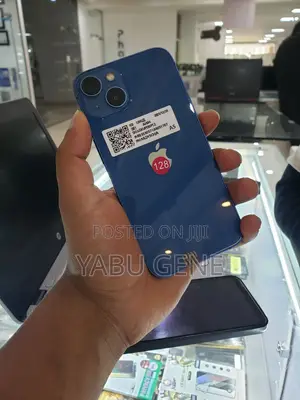 New Apple iPhone 13 128 GB Blue