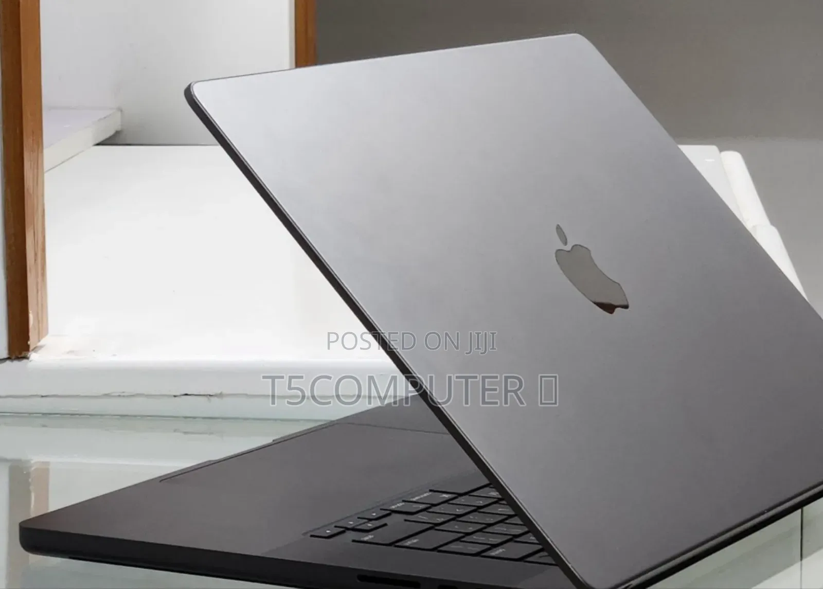 New Apple MacBook Pro 2023 M3 Max 16-inch 16GB Apple M3 Max SSD 1T