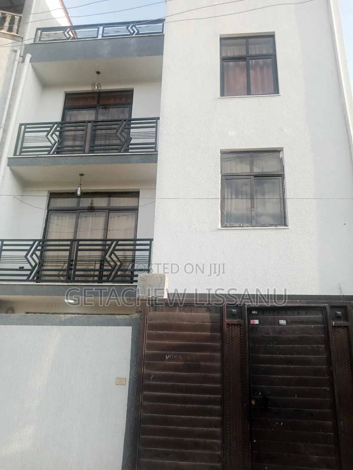 Furnished 8bdrm House in Akaky Kaliti for sale