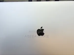 New Laptop Apple MacBook Pro 2019 16GB Intel Core i7 SSD 512GB