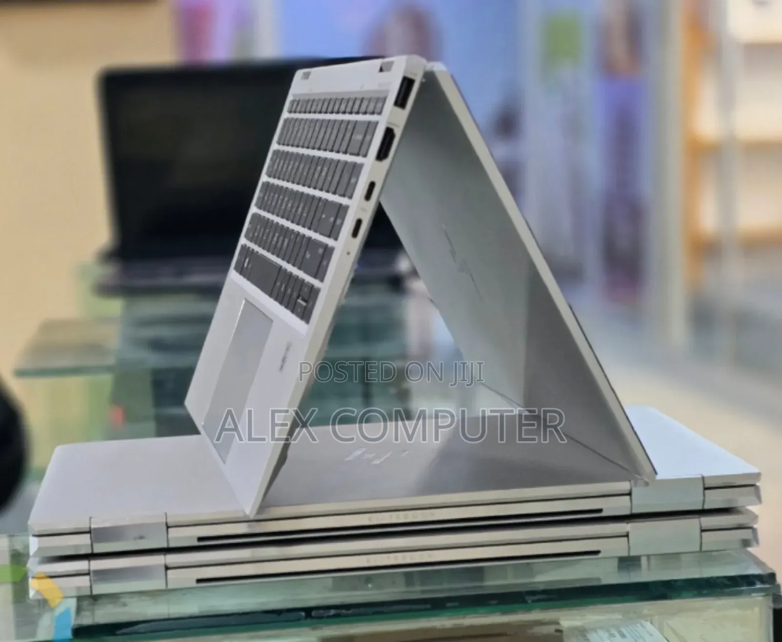 New Laptop HP EliteBook x360 1040 G7 16GB Intel Core i7 SSD 512GB