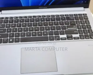 New Laptop Asus VivoBook 15 X505BA 16GB Intel Core i7 SSD 512GB