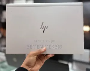 New Laptop HP EliteBook 830 G8 8GB Intel Core i7 SSD 512GB