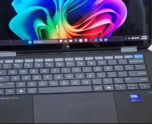 New Laptop HP OmniBook Ultra Flip 14" 16GB Intel Core Ultra 7 SSD 1T