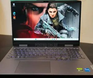 New Laptop Lenovo LOQ 15AHP10 8GB Intel Core i5 SSD 1T