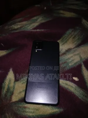 Samsung Galaxy A12 64 GB Black