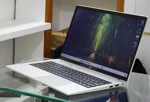 New Laptop HP ProBook 450 G8 16GB Intel Core i5 SSD 256GB