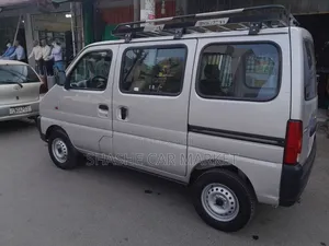 Suzuki Eeco 2024 White