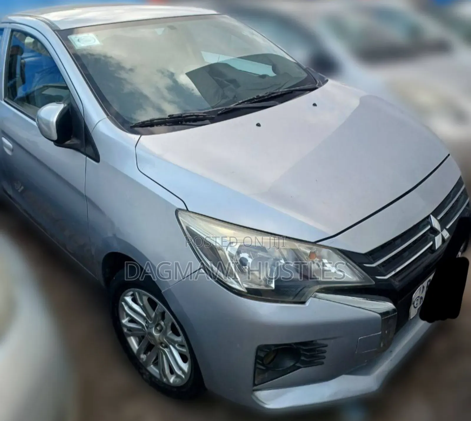 Mitsubishi Attrage 2021 Silver