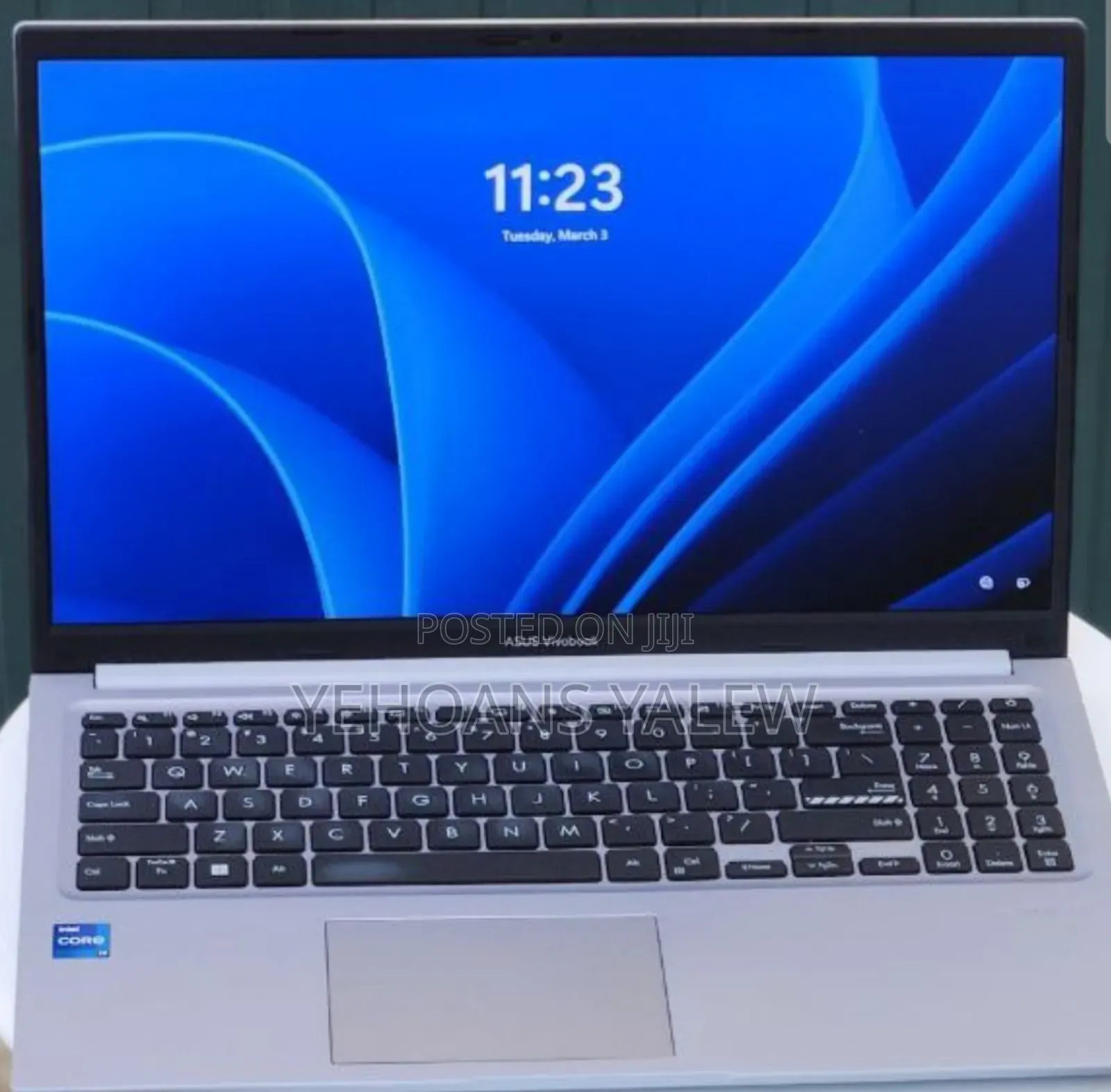 New Laptop Asus VivoBook 15 X505BA 16GB Intel Core i7 SSD 512GB