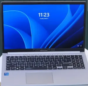 New Laptop Asus VivoBook 15 X505BA 16GB Intel Core i7 SSD 512GB