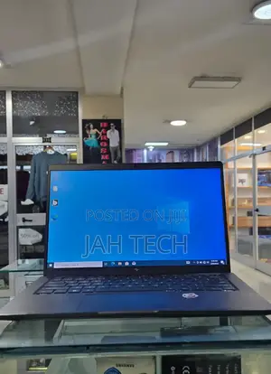 New Laptop Dell Latitude 5310 16GB Intel Core i5 SSD 512GB