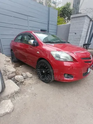 Toyota Yaris 2008 Red