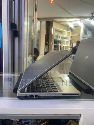 Laptop HP 240 G3 4GB Intel Core i5 HDD 320GB