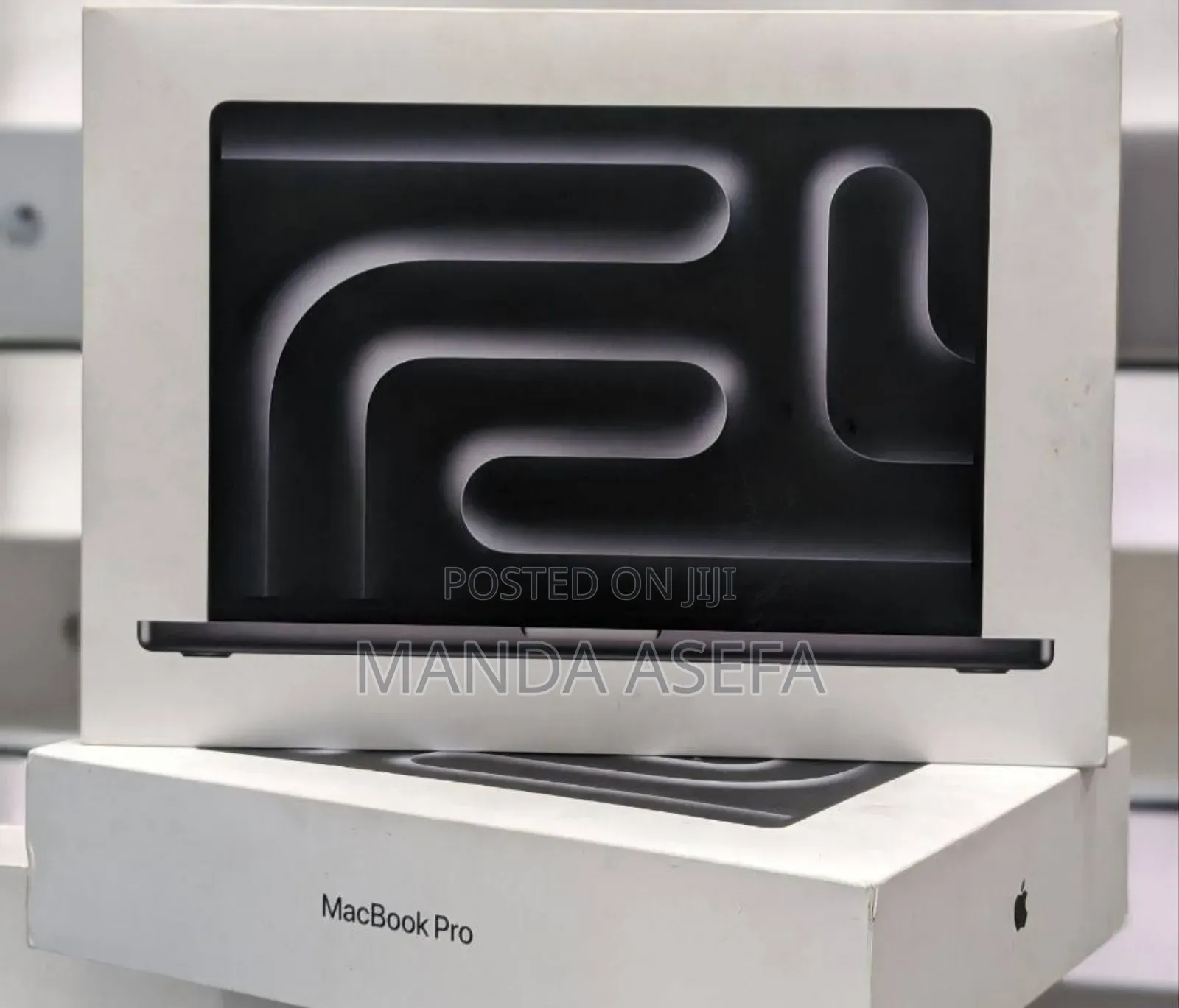 New Laptop Apple MacBook Pro 36GB Apple M3 Max SSD 512GB