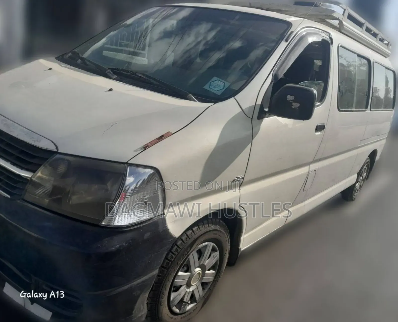 Toyota HiAce 2008 White