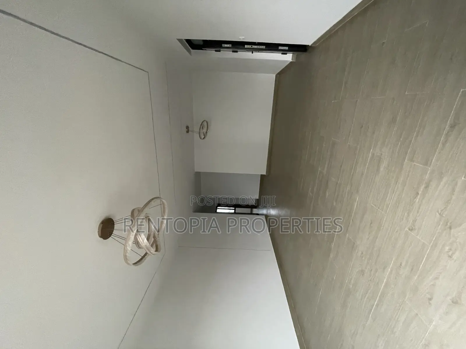 3bdrm Apartment in Yeka for rent