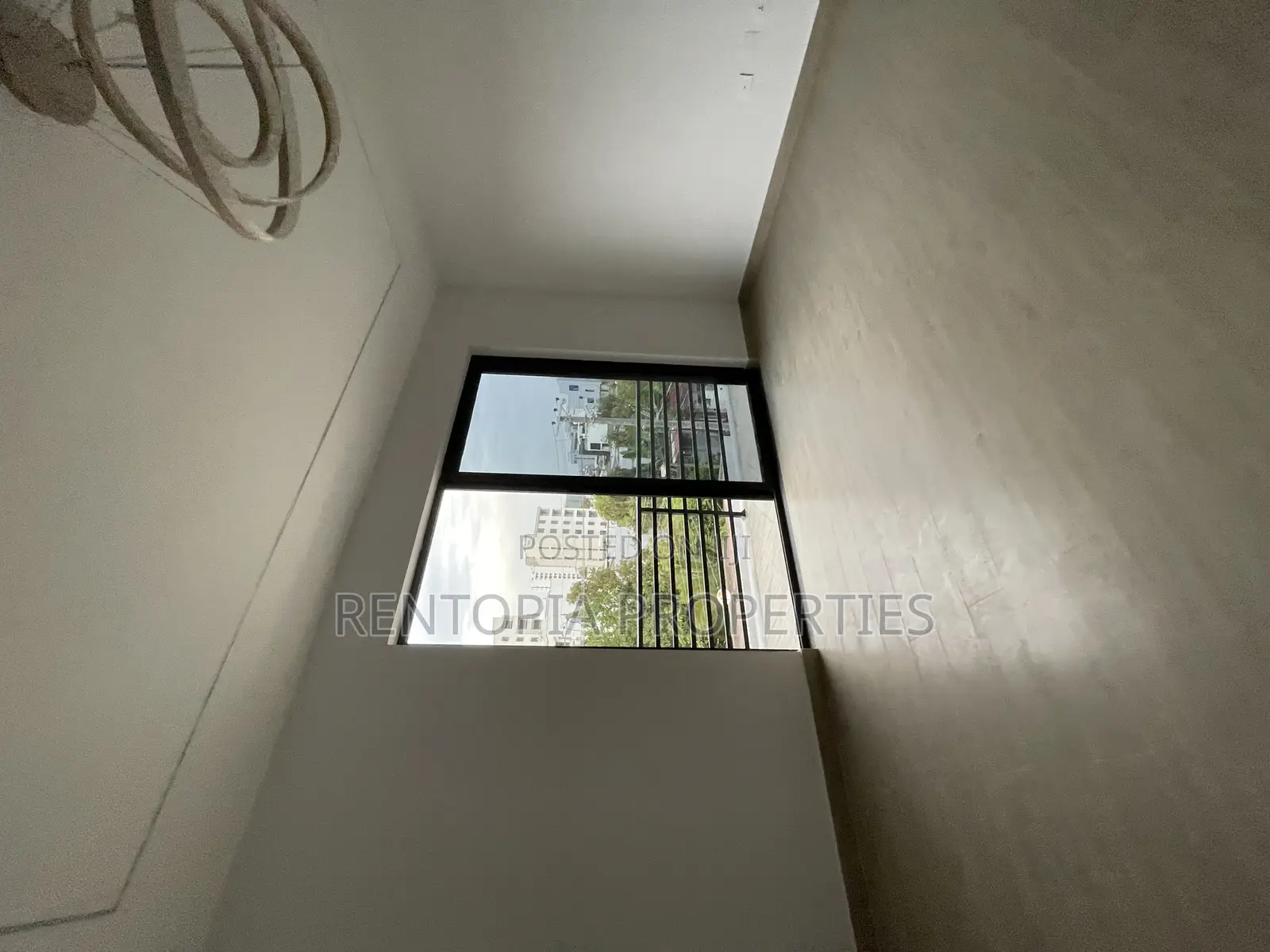 3bdrm Apartment in Yeka for rent