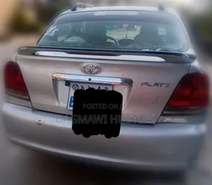 Toyota Platz 2005 Silver