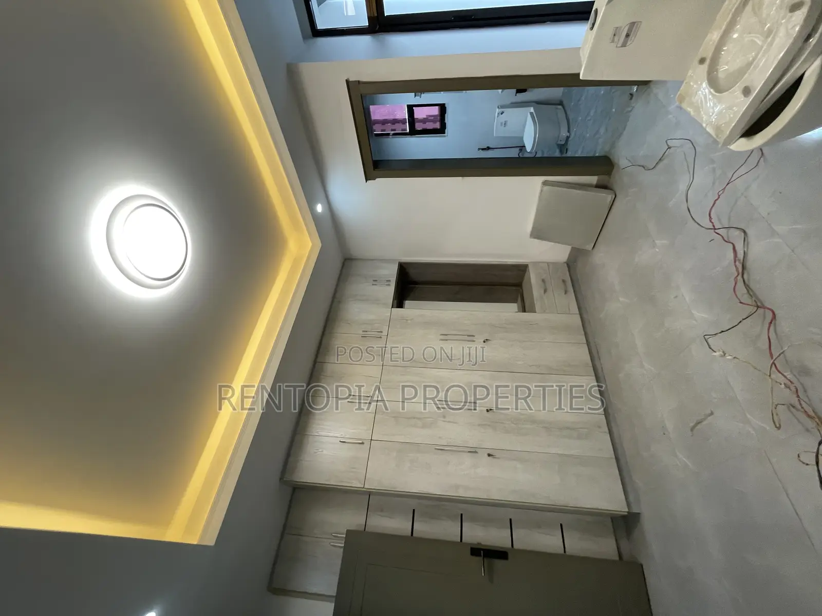 4bdrm Apartment in Yeka for rent