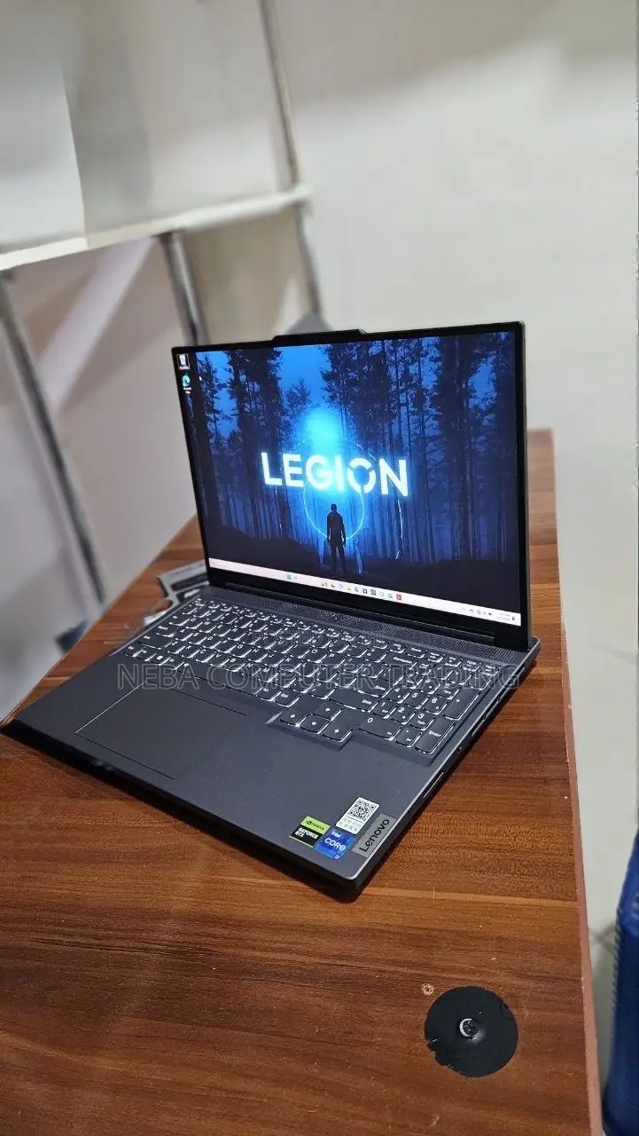 New Laptop Lenovo Legion 5 16GB Intel Core i7 SSD 1T