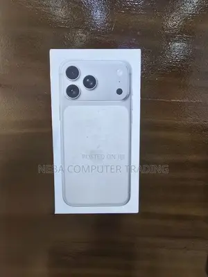 New Apple iPhone 17 Pro Max 256 GB Silver