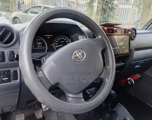 Toyota Land Cruiser 2020 White