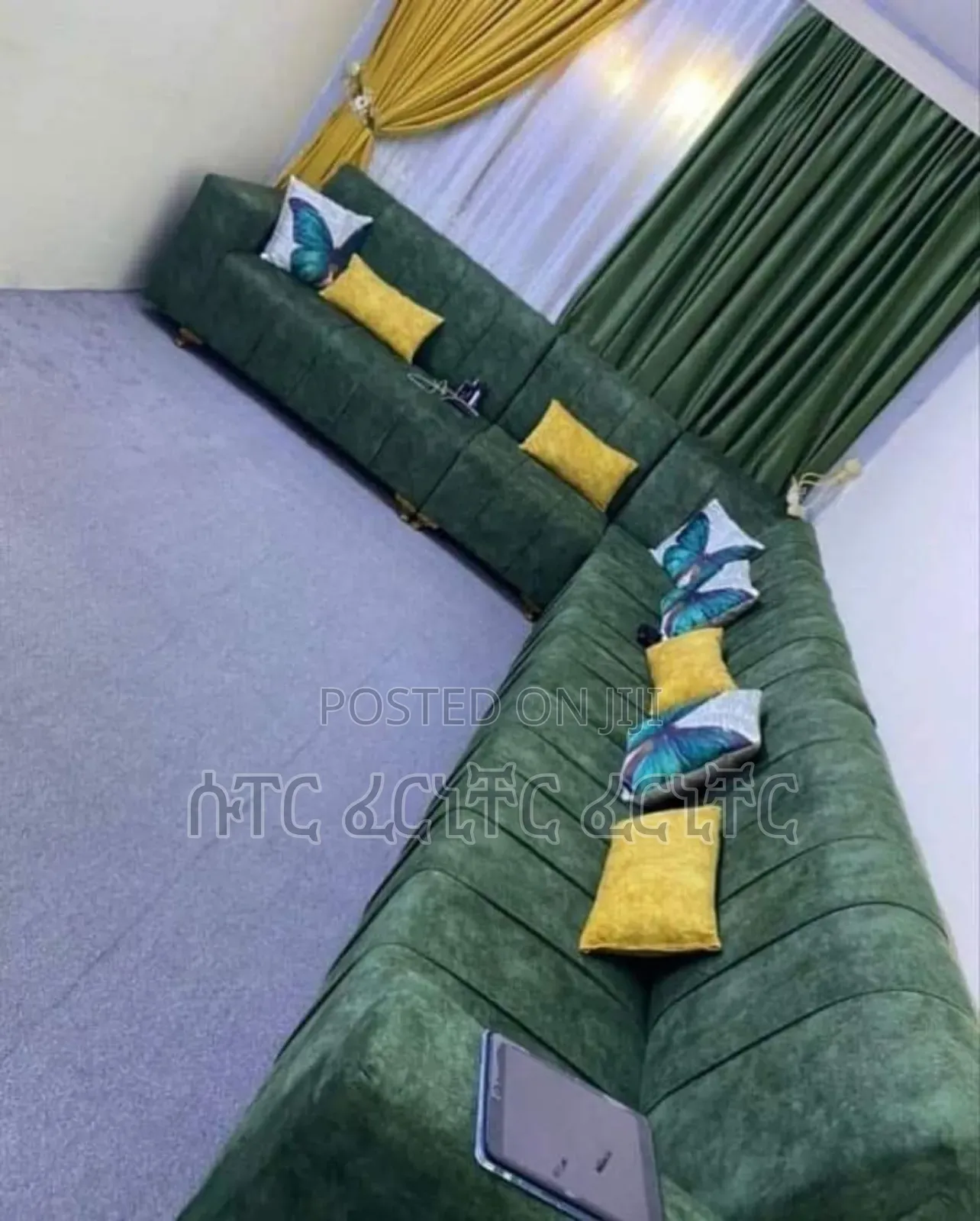 Perfect Sofa With Teble