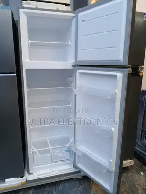 Midea Refrigerator, Likely the Midea 414 Model.1