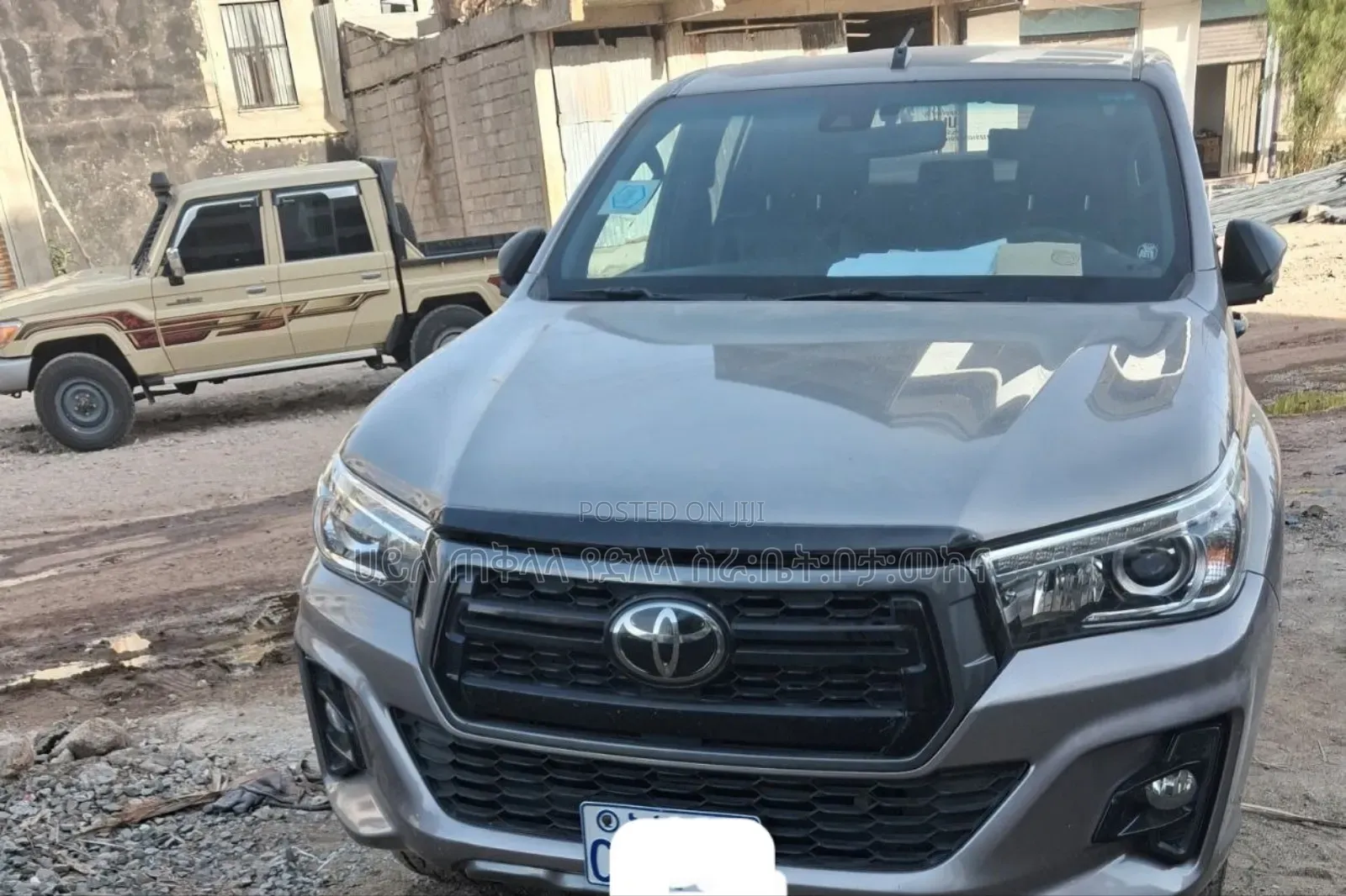 Toyota Hilux 2020 Gold
