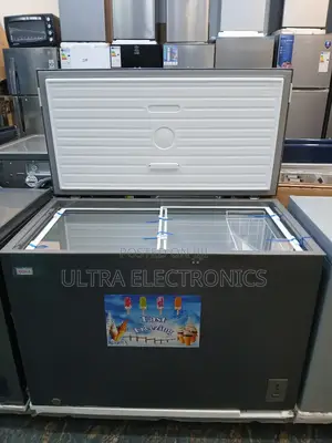 Akira Brand Chest Freezer. Key Features Include: