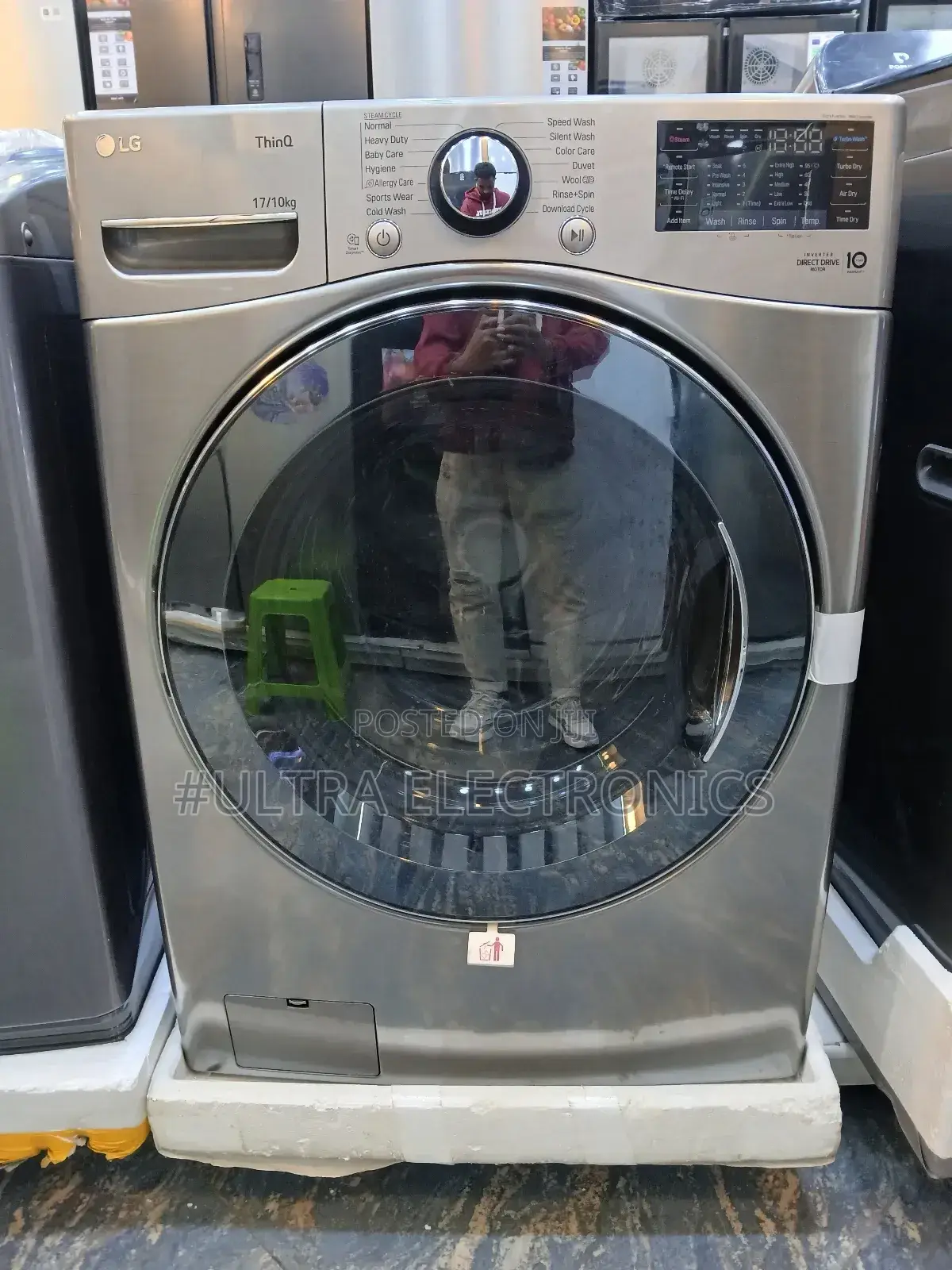 Lg Front Load Washer Dryer. Capacity: 17kg Washing / 10kg Drying.