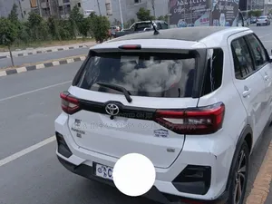 Toyota Raize 2023 White