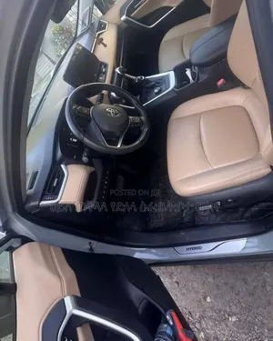 Toyota RAV4 Hybrid 2024 Teal