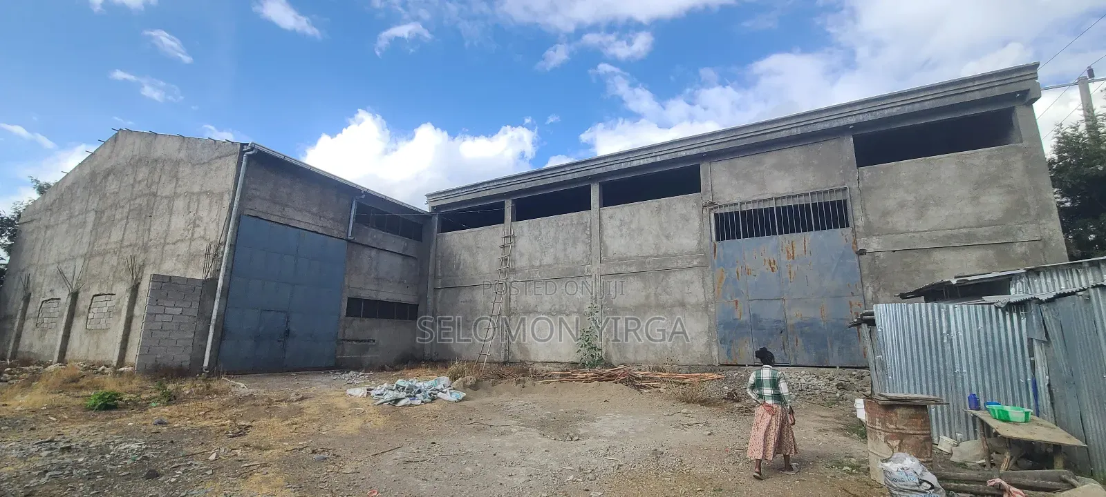 የሚሸጥ መጋዘን ቃሊቲ