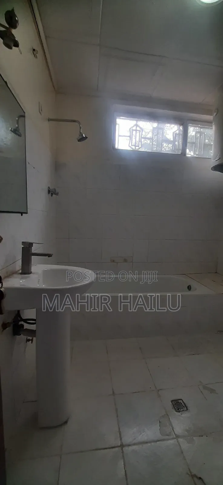 3bdrm House in Sife, Bole for rent